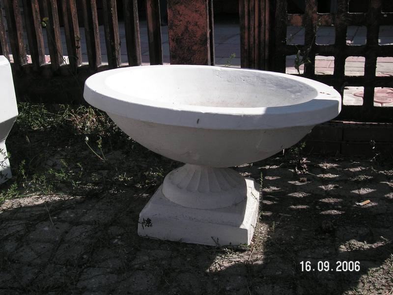 Elips Çiçeklik;Beton (En:65Boy:65Yüks:42Ağr:37)