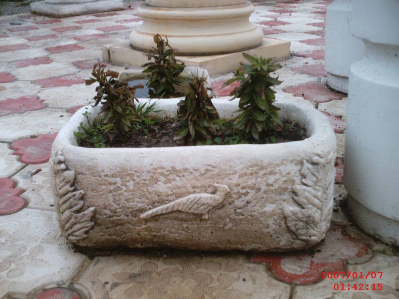 Sülün Çiçeklik;Beton (En:25Boy:43Yüks:20Ağr:20)