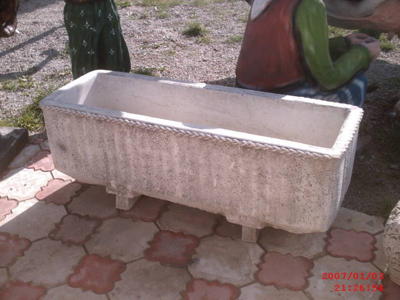 İber Çiçeklik;Beton (En:45Boy:120Yüks:40Ağr:140)