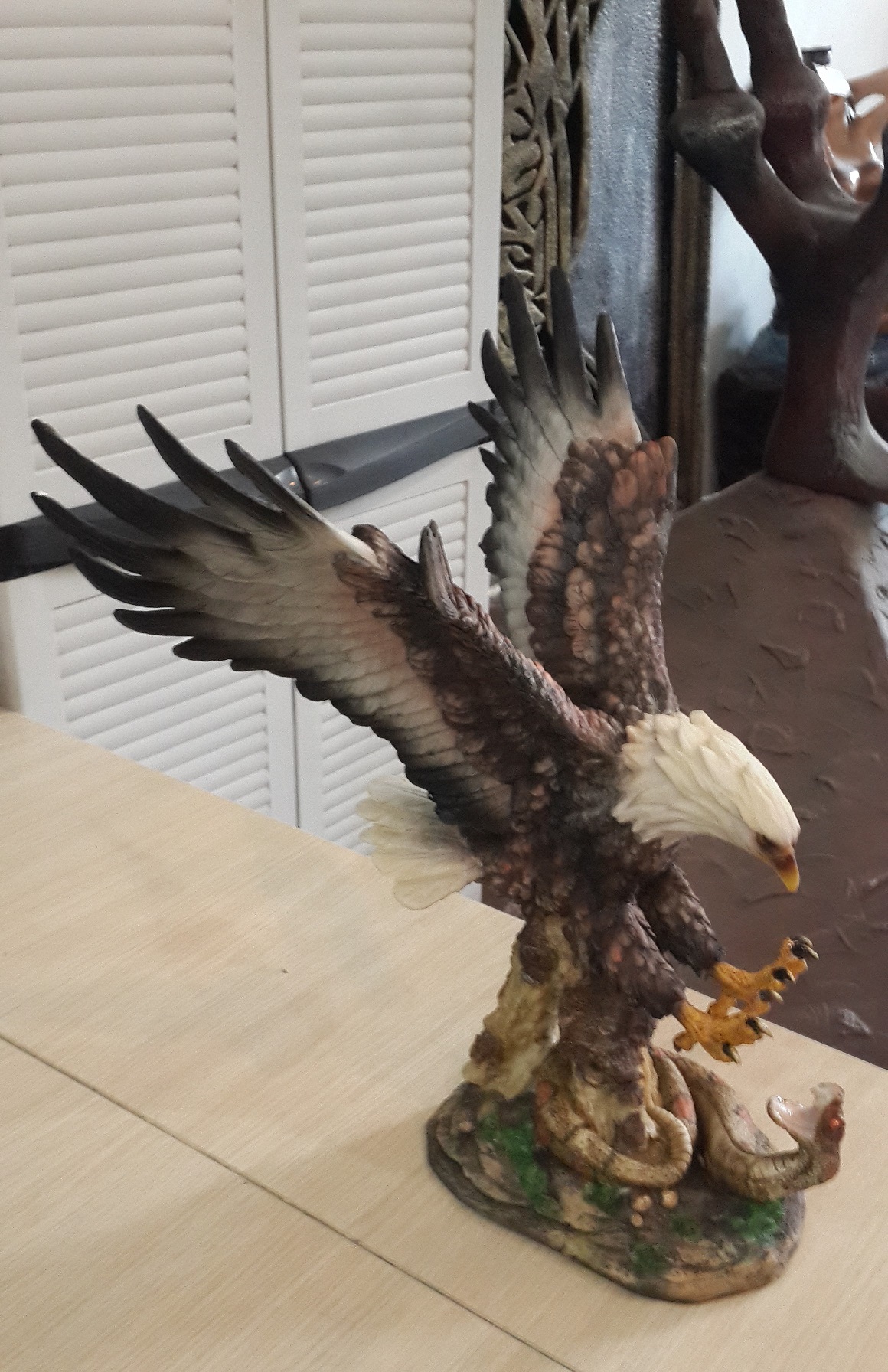 yılanlı kartal: promit en.30 boy.35 yüks.45 ağr.4