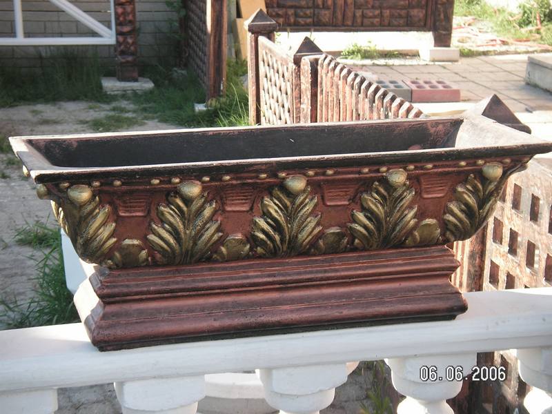 Yaprak Çiçeklik;Beton (En:30Boy:85Yüks:33Ağr:50)
