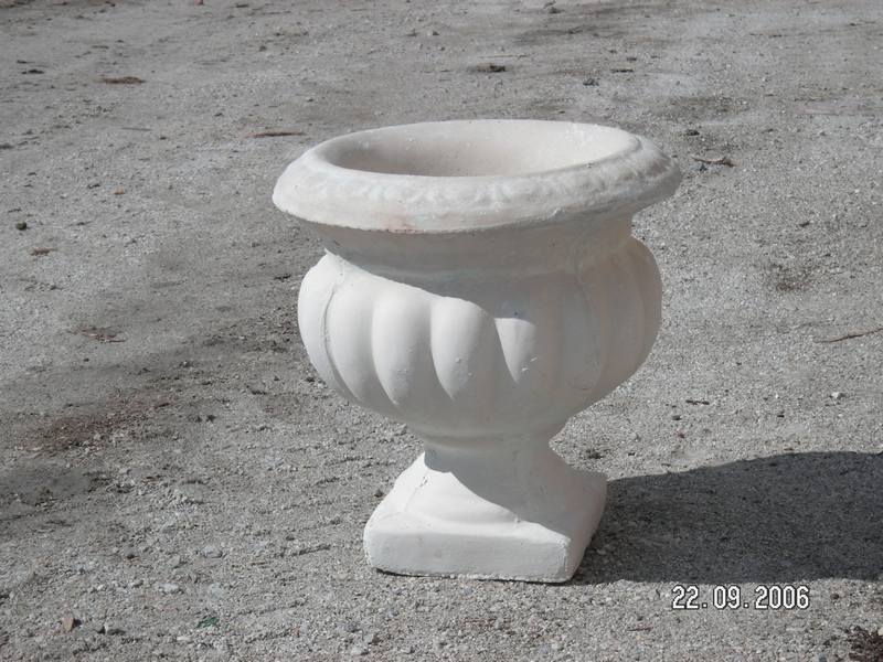 Kavuk Çiçeklik;Beton (En:35Boy:35Yüks:35Ağr:10)