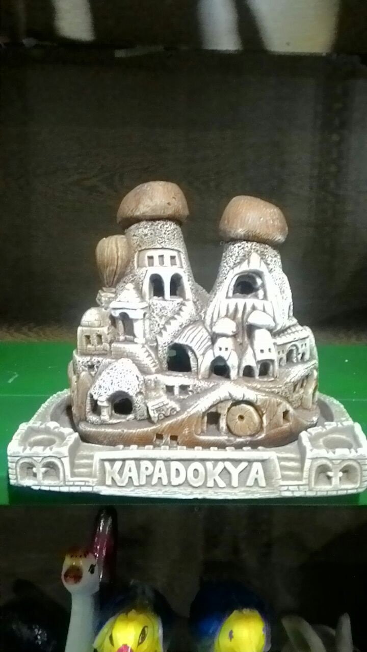 göreme peri bacası: alçı en.20 boy.30 yüks.25 ağr.4