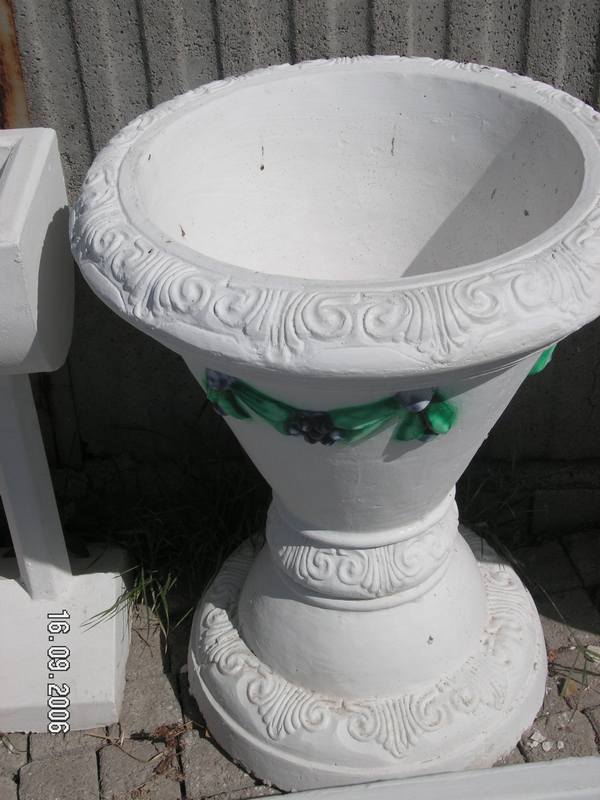 Nar Çiçeği Çiçeklik;Beton (En:60Boy:60Yüks:80Ağr:80)