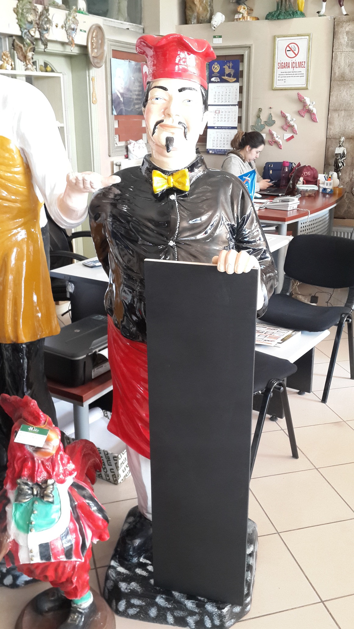 çinli aşçı: fiber en.45 boy.60 yüks.160 ağr.20