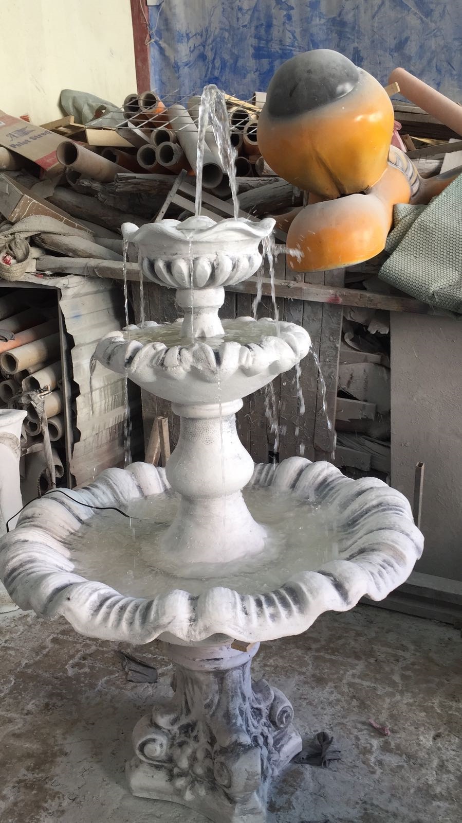 su havuz: beton en.90 boy.90 yüks.145 ağr.165