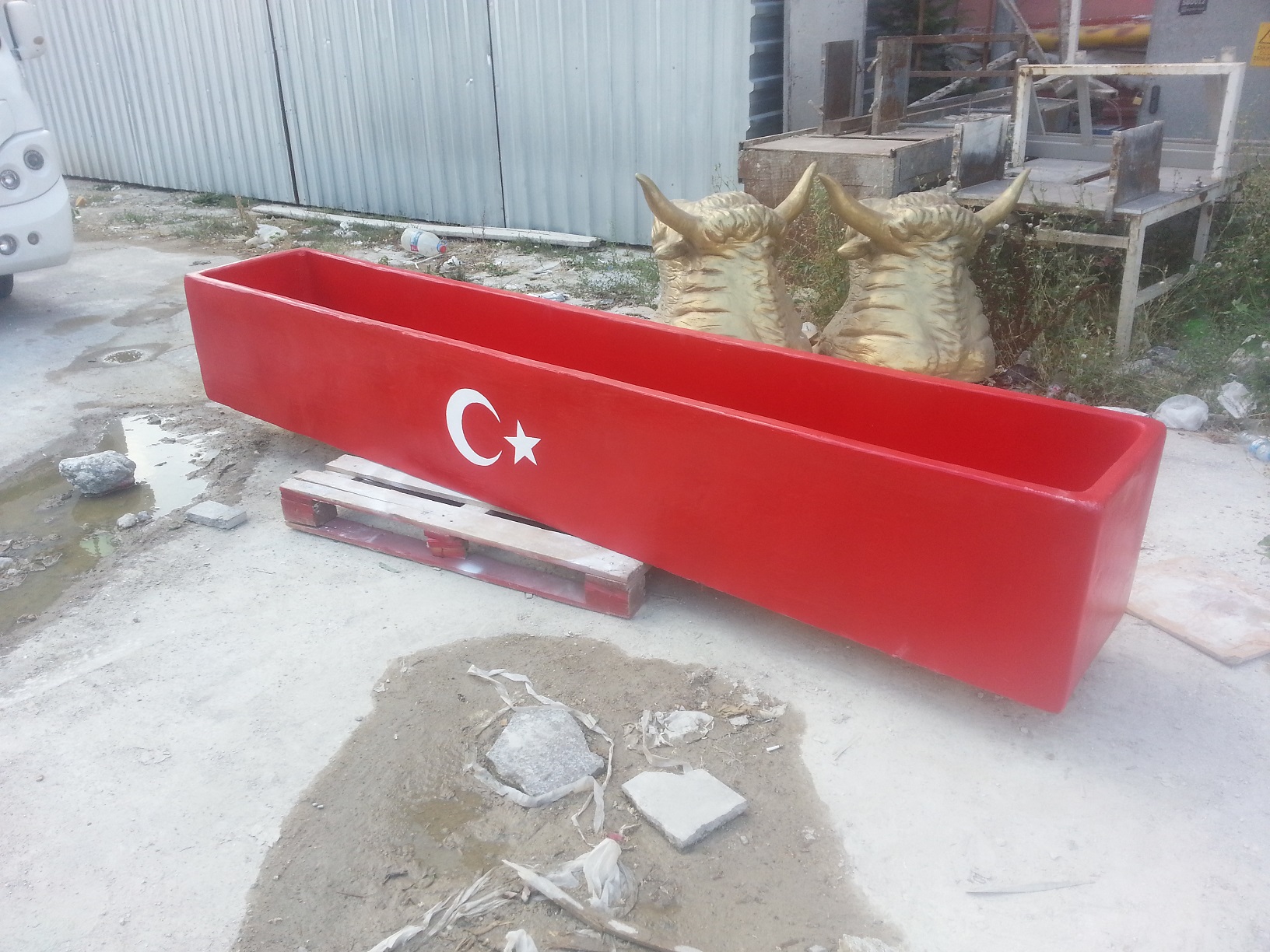ay yıldız saksı polyester: en.50 boy.305 yüks.46 