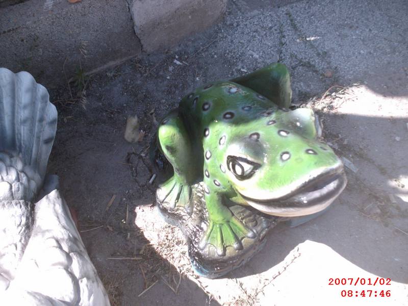 Kurbağa ;Beton (En:40Boy:50Yüks:40Ağr:30)