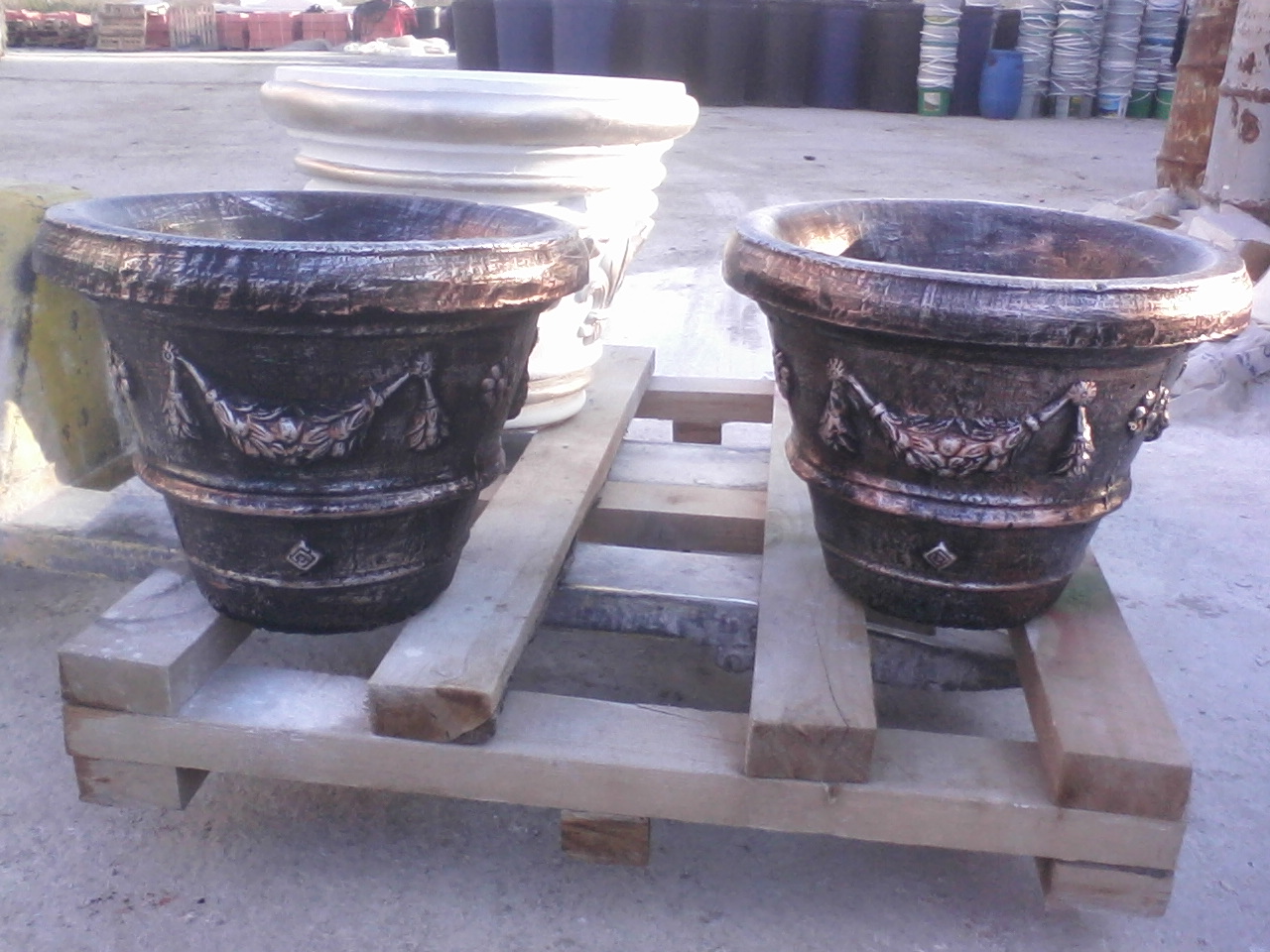 mine saksı;beton en.45 boy.45 yüks.35 ağr.25