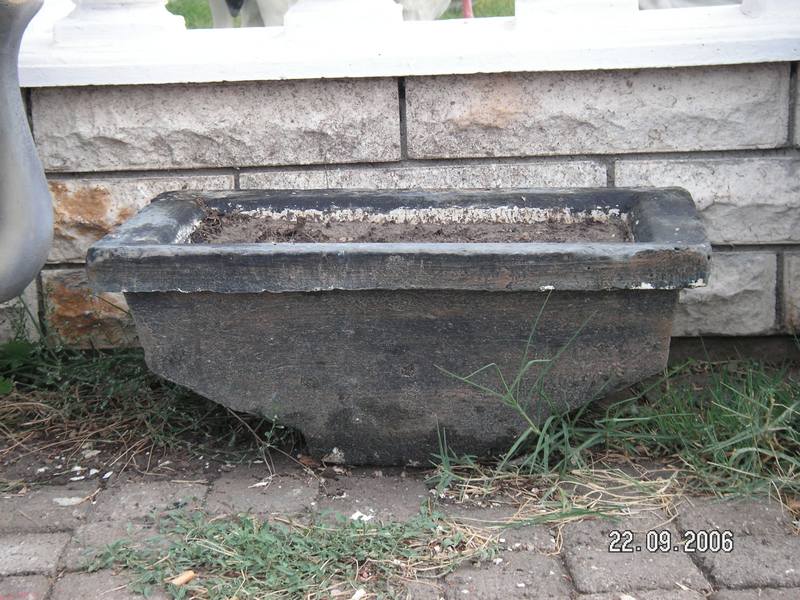 Mini Çiçeklik;Beton (En:33Boy:55Yüks:22Ağr:20)