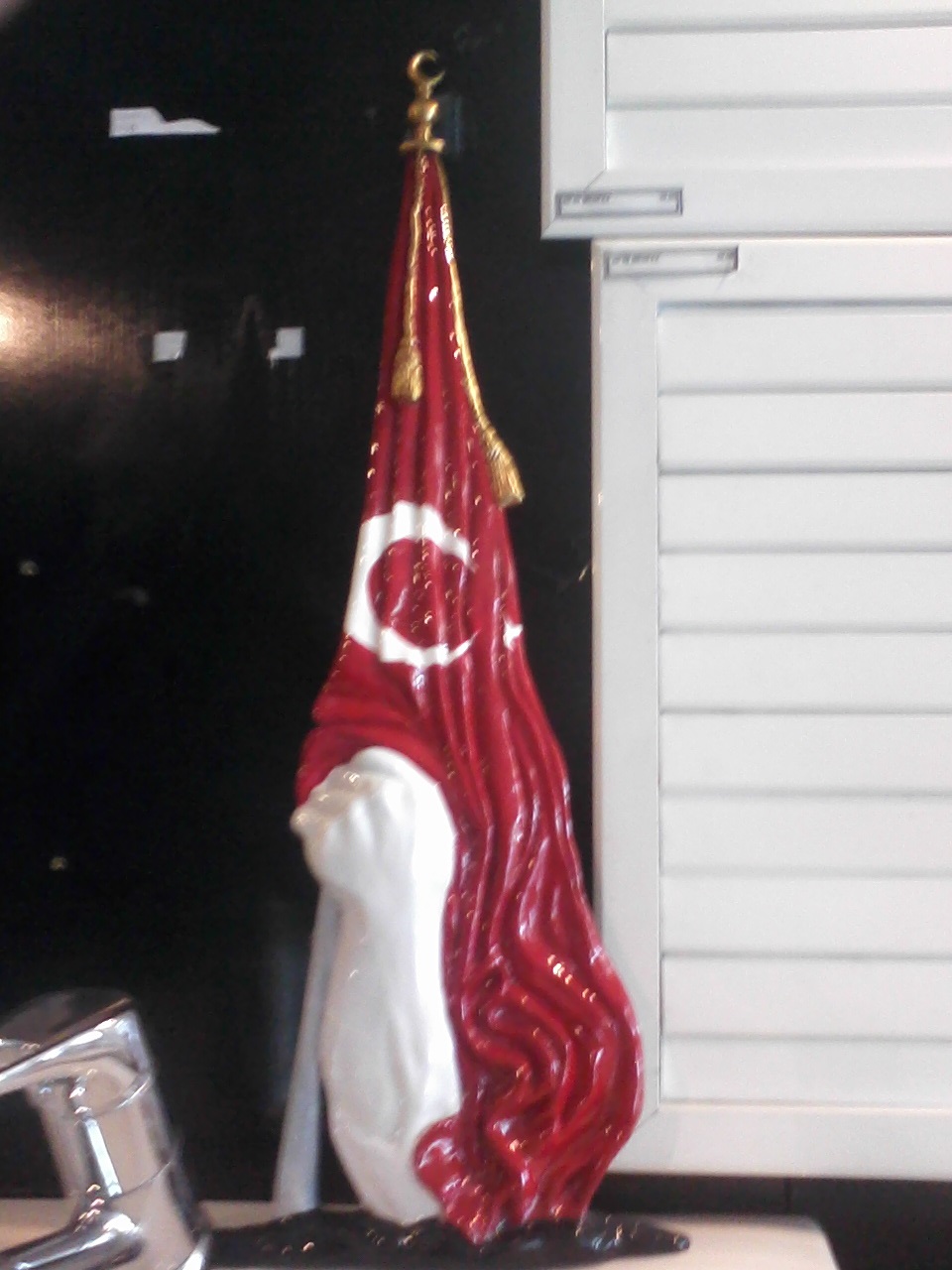 flama bayrak; promit en.4 boy.23 yüks.57 ağr.1