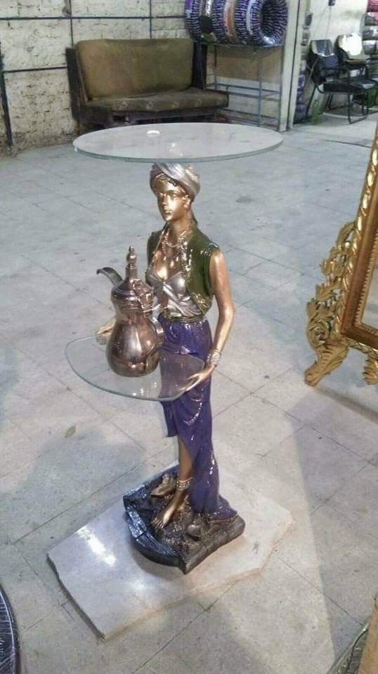 tepsi taşıyan kız sehpa: promit en.30 boy.30 yüks.110 ağr.25