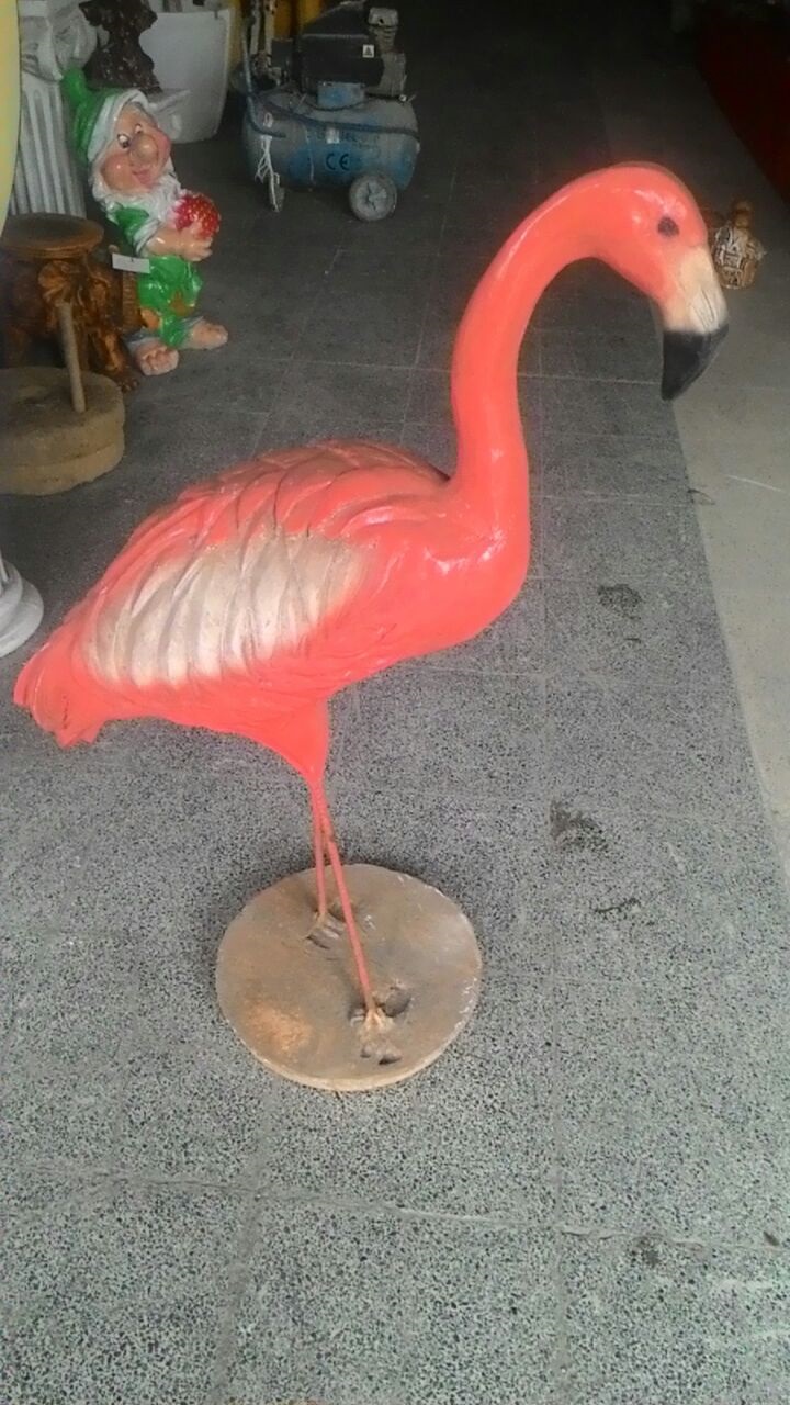 flamingo: alçı b. en.30 boy.62 yüks.100 ağr.100
