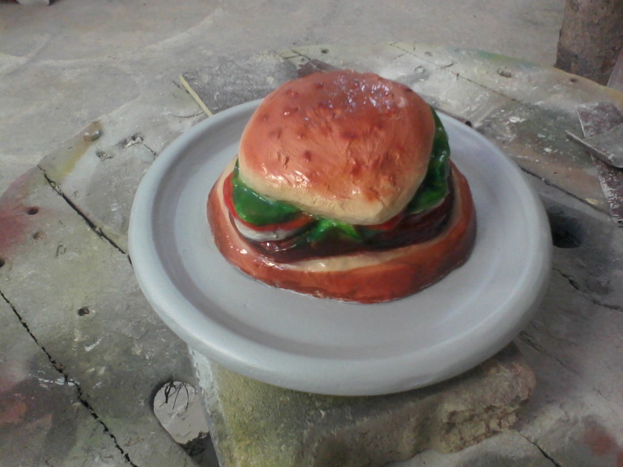 hamburger; fiber en.18 boy.18 yüks.10 ağr.1