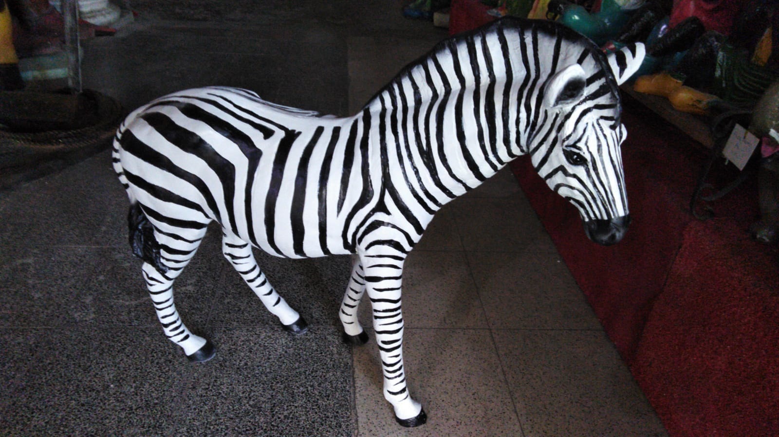 afrika zebra: promit en.30 boy.94 yüks.84 ağr.10