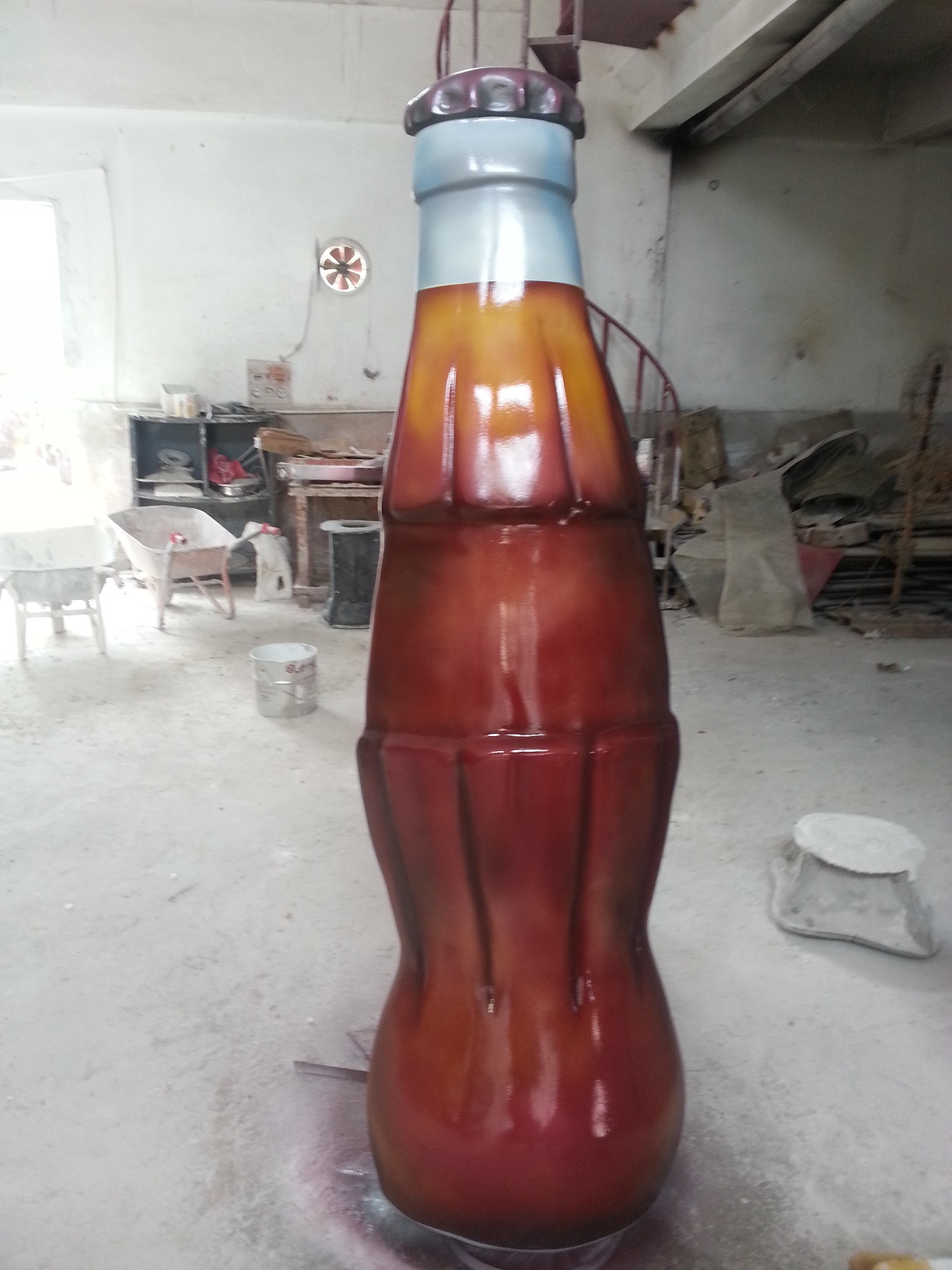 cola şişesi: fiber en.15 boy.60 yüks.200 ağr.7 