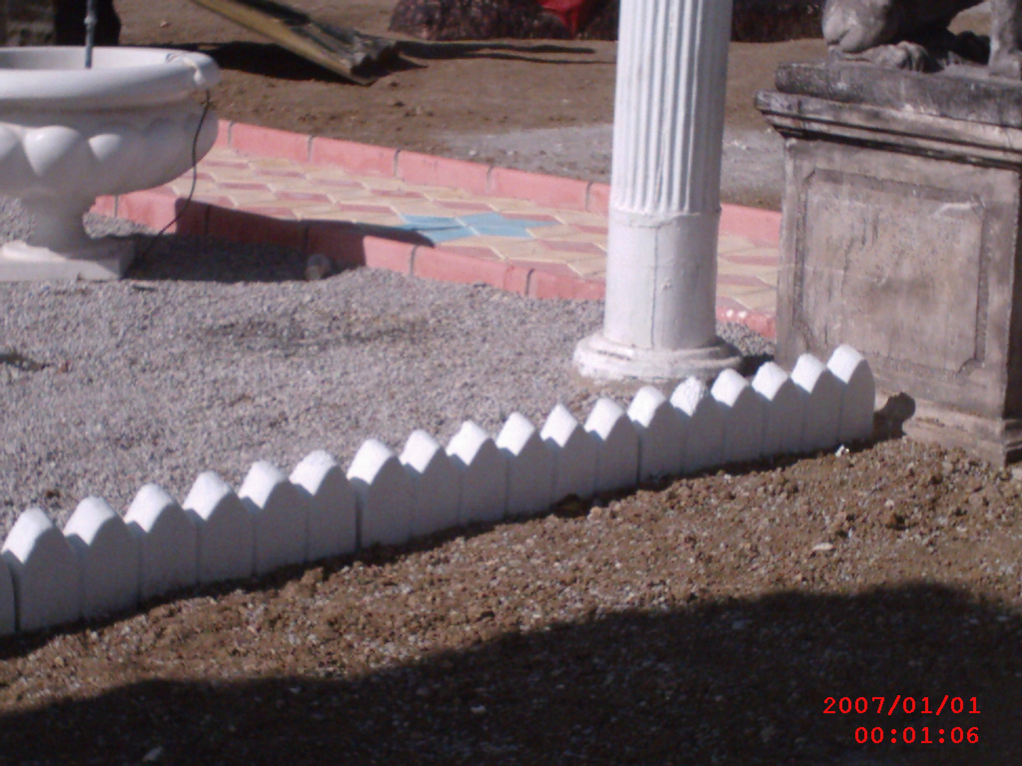 çimlik;beton en.6 boy.75 yüks.30 ağr.20