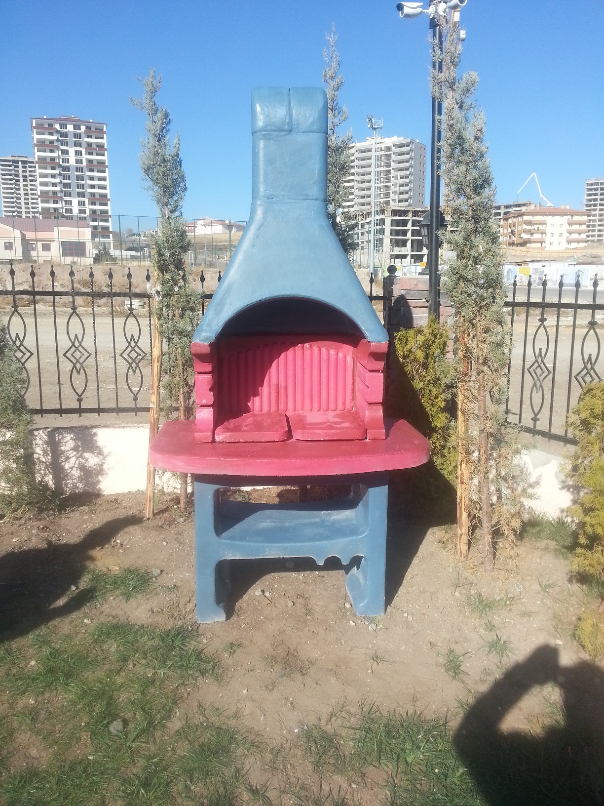 korsika barbekü beton en:70 boy:115 yük:215 ağır:200