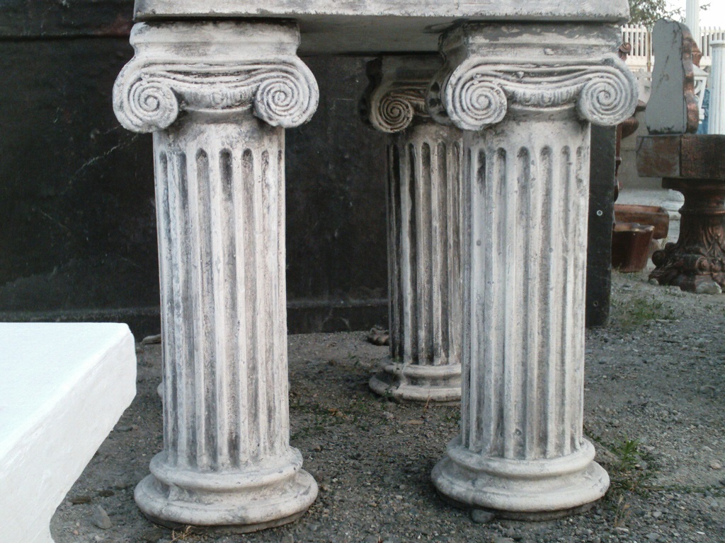 koçbaş kaide; beton en.25 boy.30 yüks.80 ağr.40