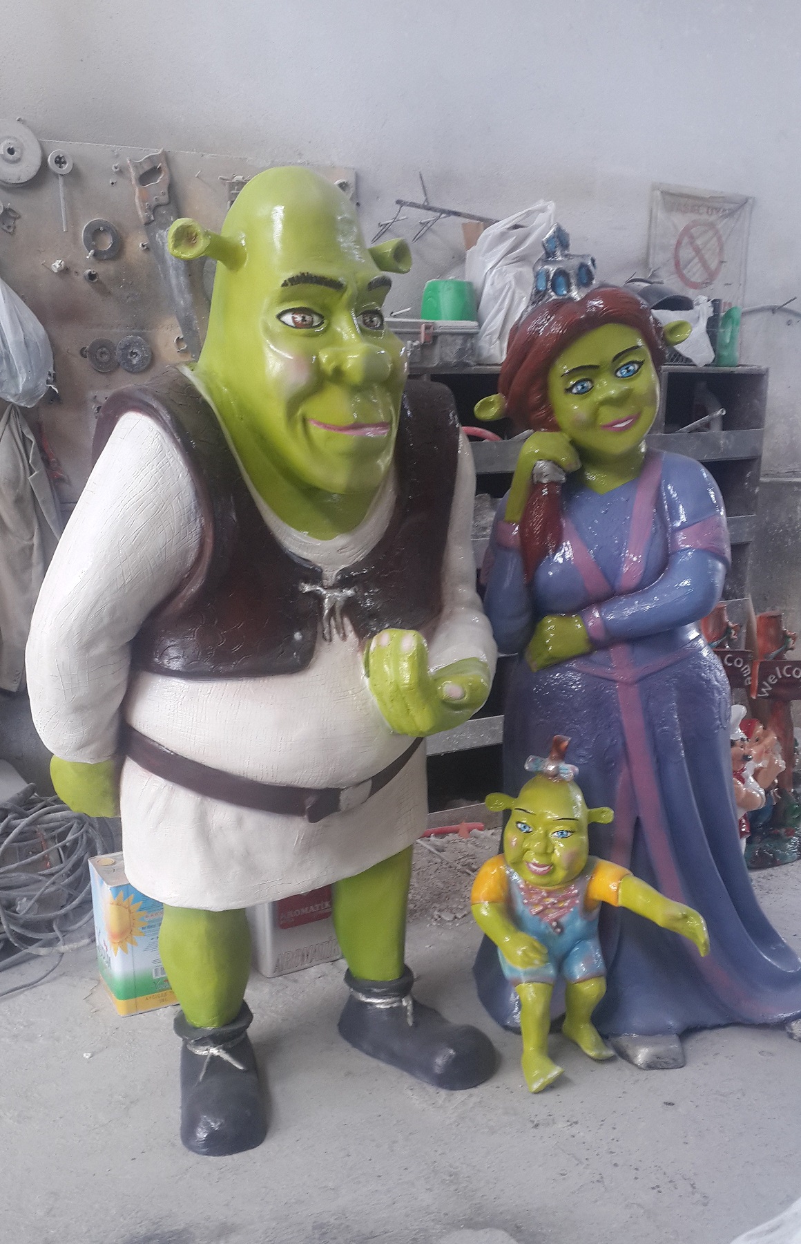 shrek ve çocukları fiber: en.120 boy.110 yüks.275 ağr.50