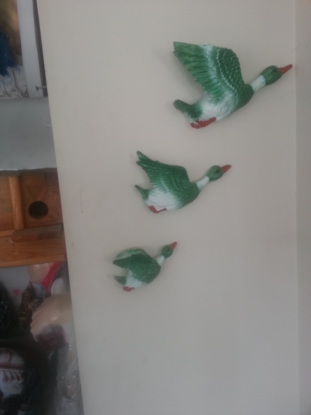 üçlü rölyef ördek: promit en.5 boy.25 yüks.15 ağr.1
