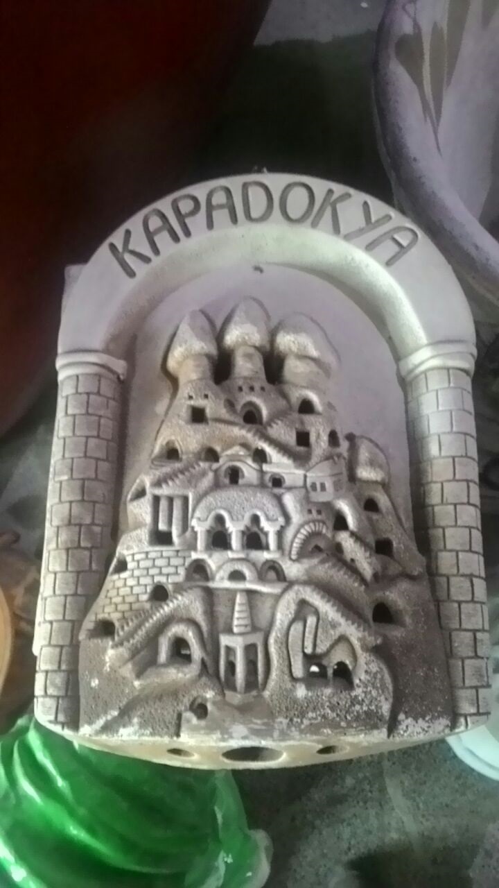 kapodokya: alçı en.4 boy.25 yüks.35 ağr.2