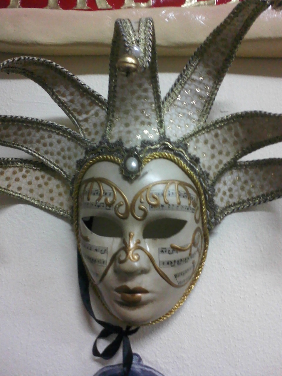 altın maske; fiber en.20 boy.37 yüks.35 ağr.1