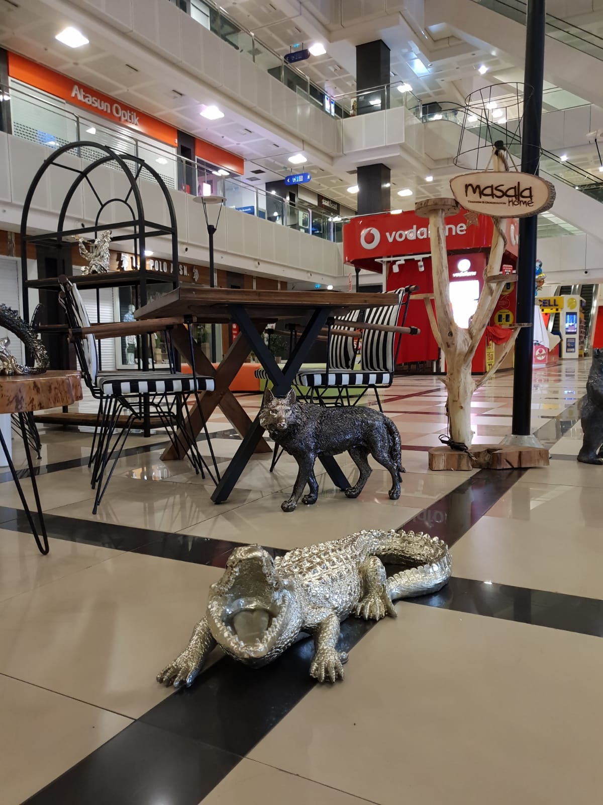 hint küçük timsah: en.30 boy.90 yüks.34 ağr.8