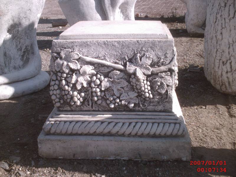 Üzümlü Kaide;Beton (En:60Boy:60Yüks:50Ağr:200)