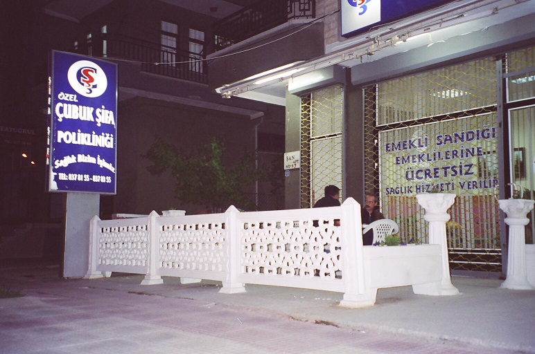 selçuklu çit; beton en.5 boy.163 yüks.75 ağr.60