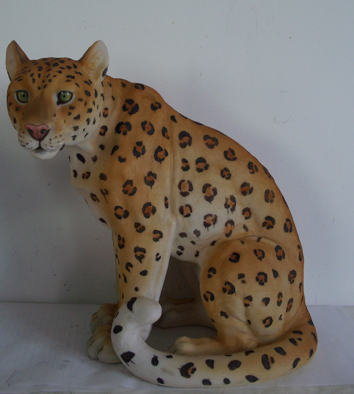 asya leopar;promit.en.22 boy.40 yüks.40 ağr.5